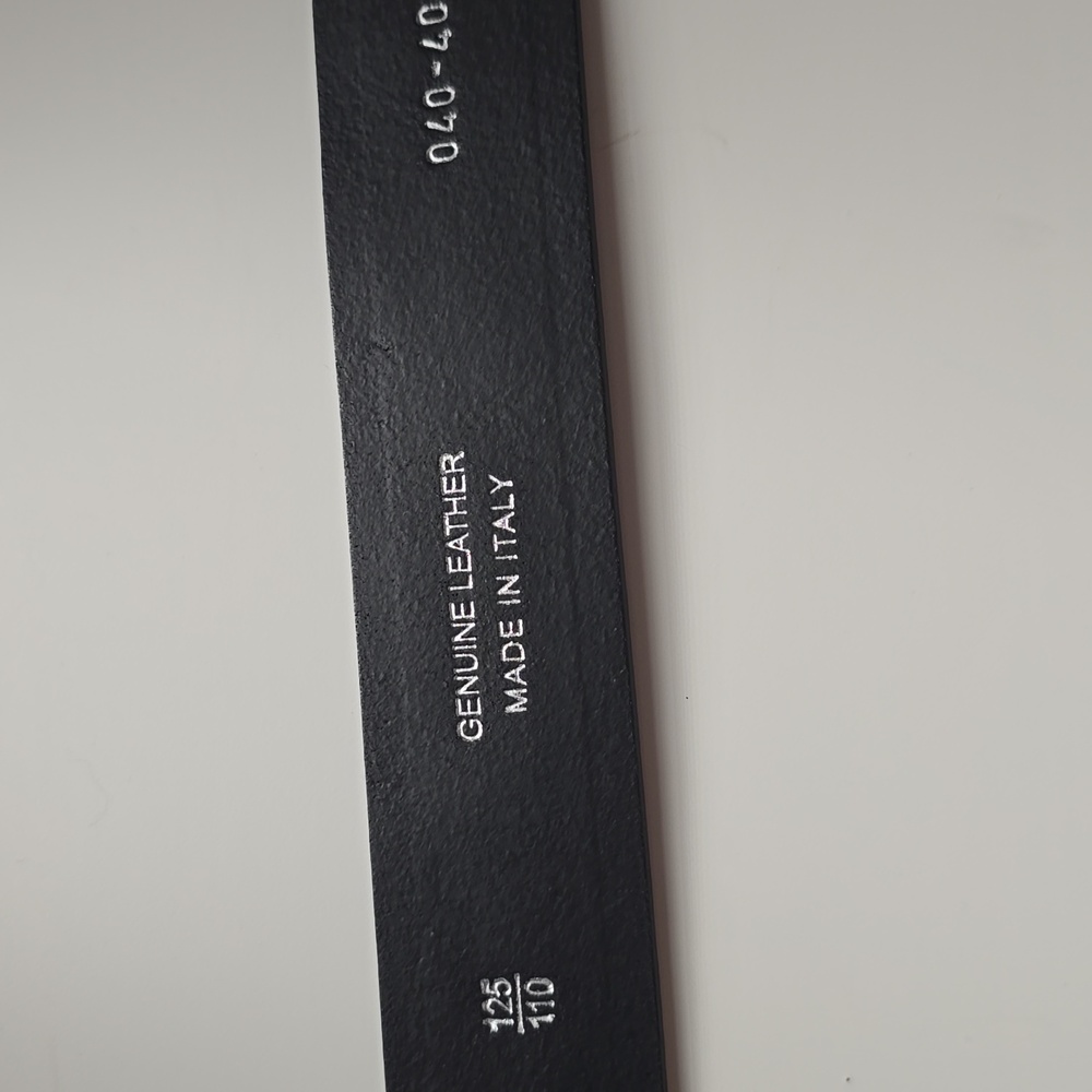 Black Leather Belt with Silver Peace Buckle - Picture 3 of 4